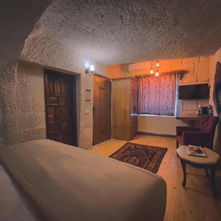 Local Cave House Hotel Göreme