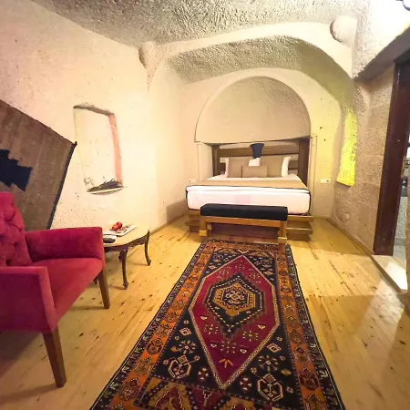 Hotel Local Cave House
