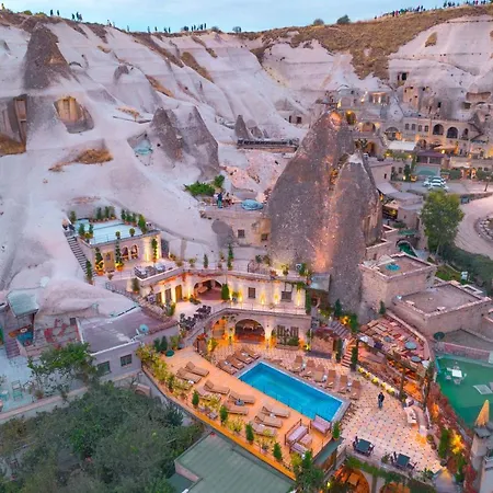 Local Cave House 3* Göreme
