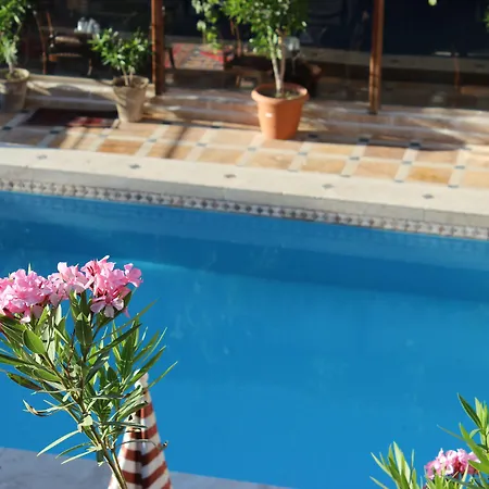 Local Cave House 3* Goreme