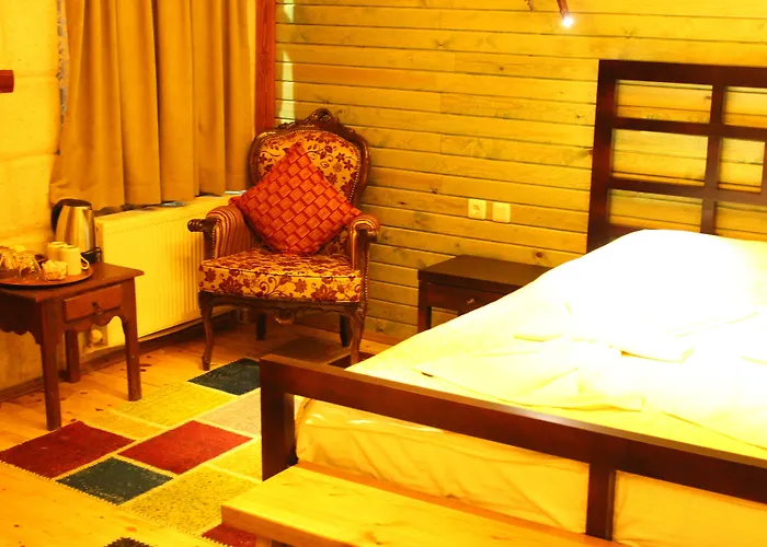 Local Cave House 3* Гореме