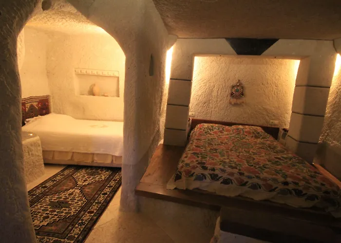 Отель Local Cave House Гореме