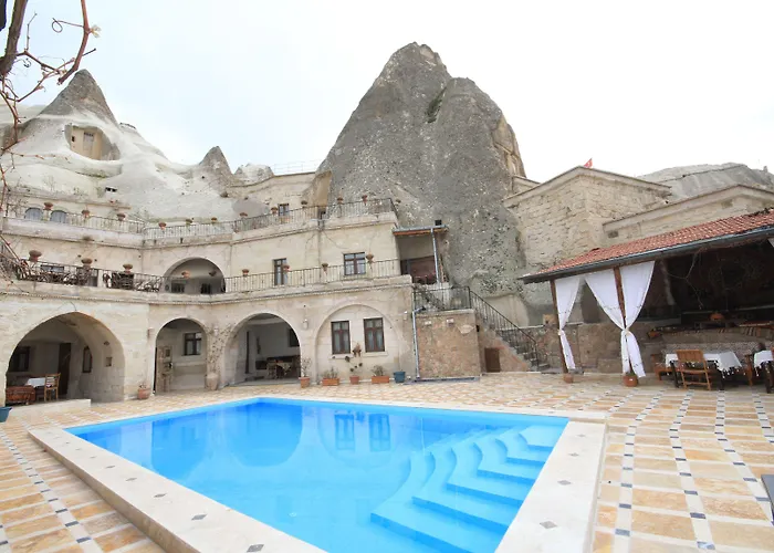 Отель Local Cave House Гореме